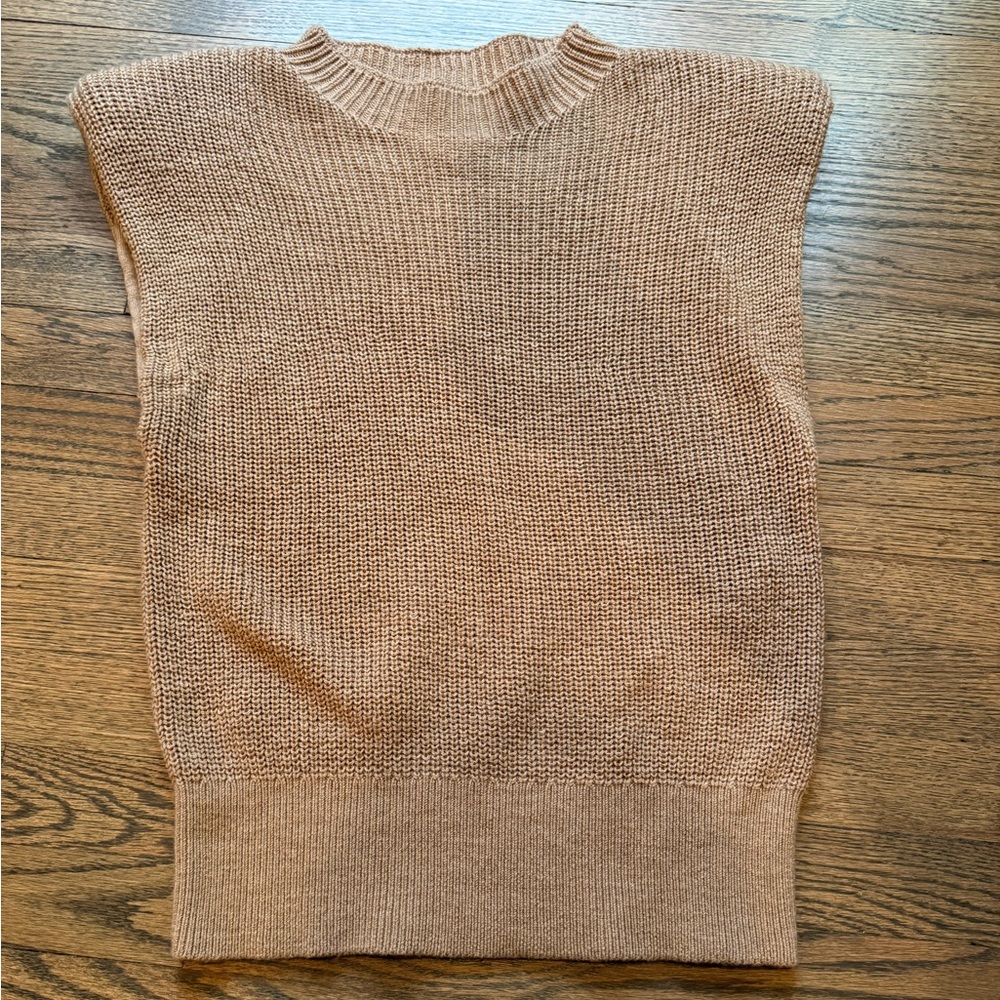 Aritzia Babaton Marino Wool Sweater Vest